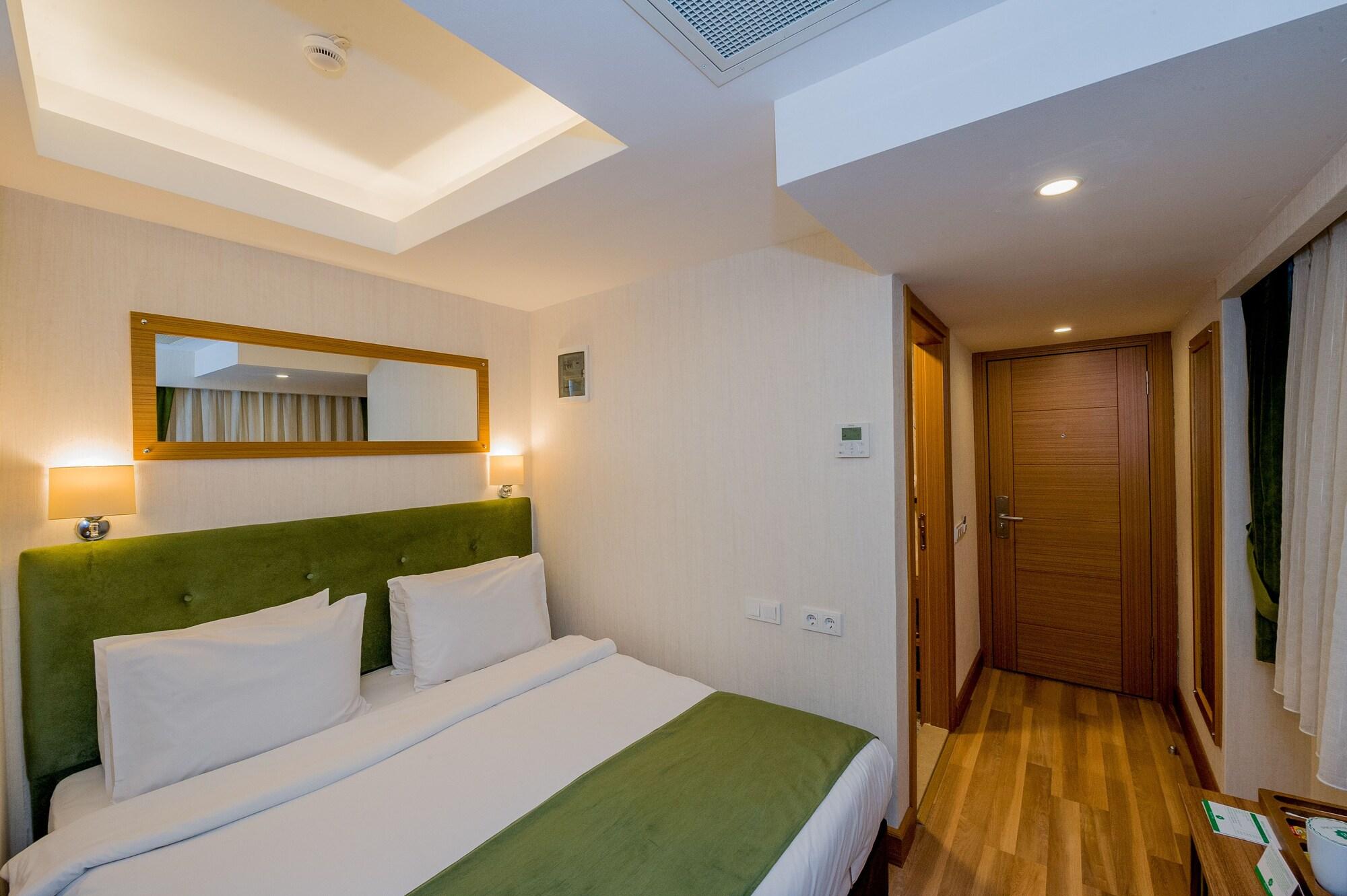 Bizim Otel